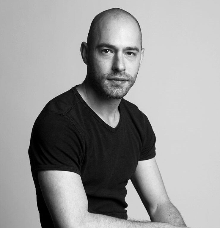 Néstor Roldán