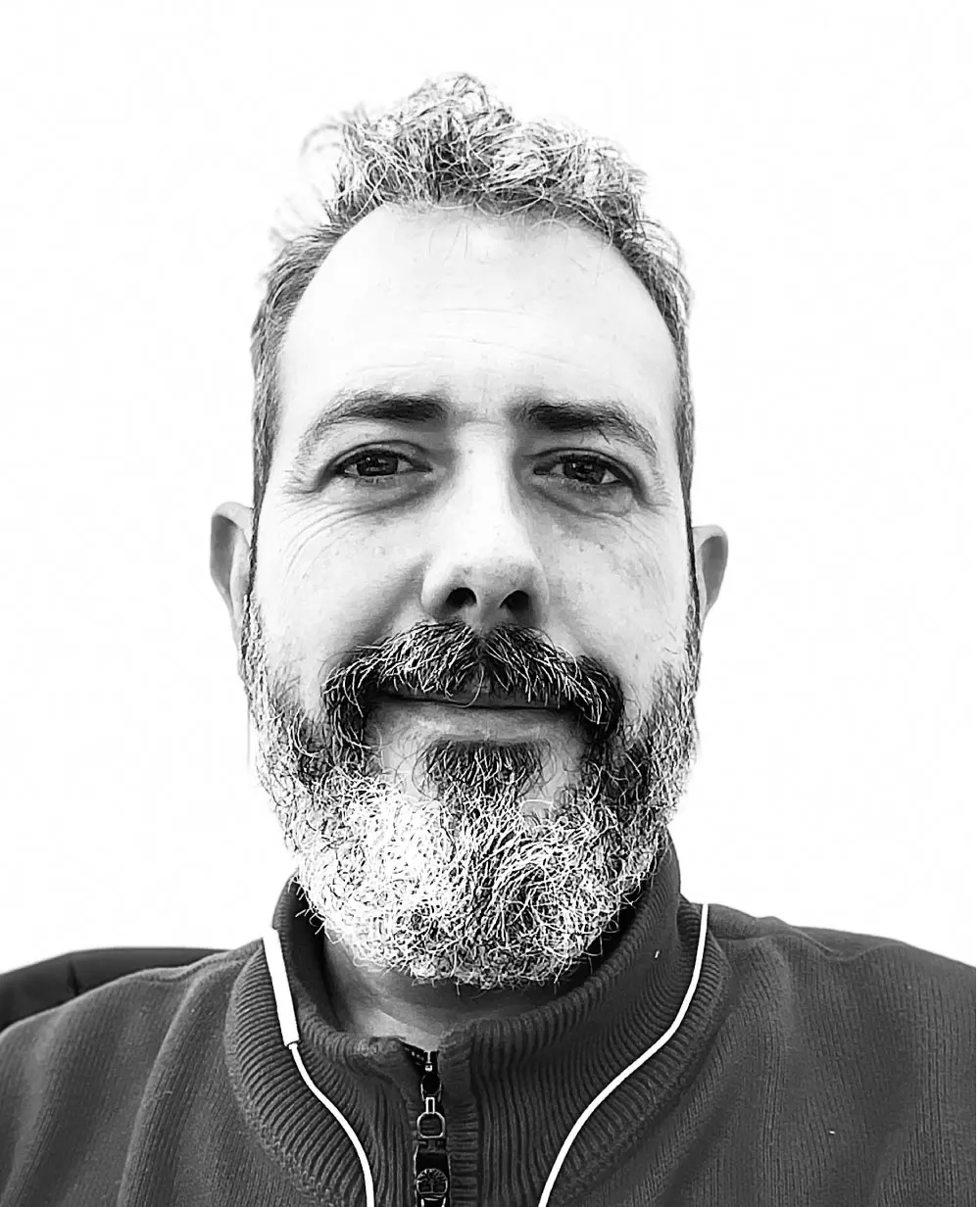 Santiago Tena